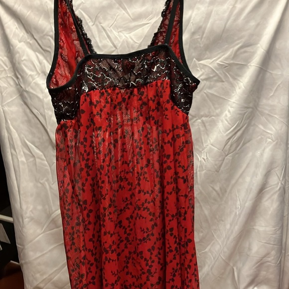 Elegance Lingerie - Picture 4 of 5